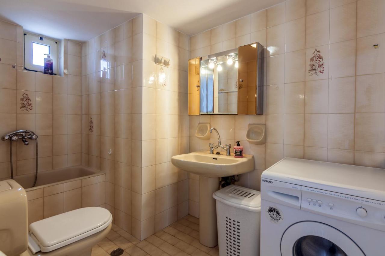 Lovely Apartment Close To The City Center Iraklio Eksteriør bilde